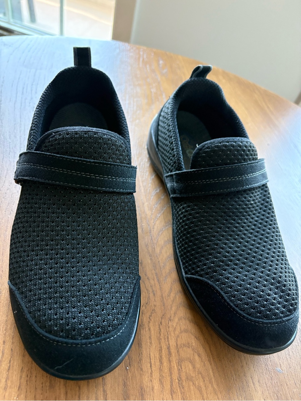 Orthofeet Quincy  9D (wide) Black